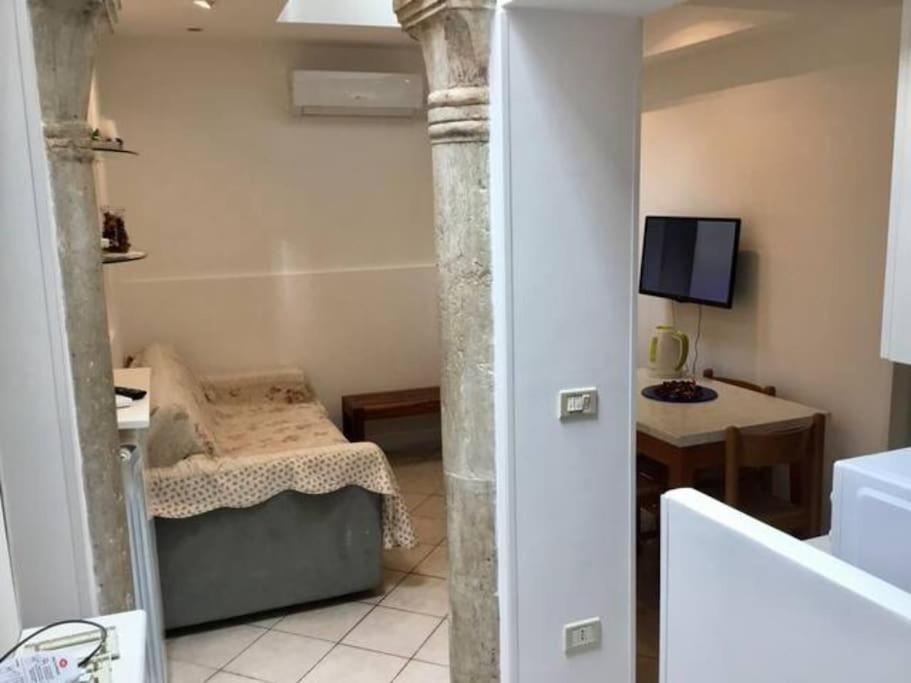 Apartment Close Guglie Bridge Venise Extérieur photo